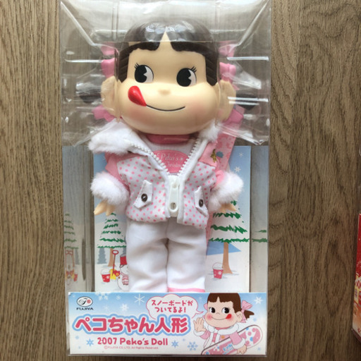 ペコちゃん人形4体セット