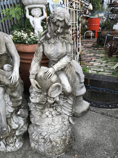 西洋彫刻洋風女性像お売りします。インテリア 置物 アウトドア オブジェ 庭園 エクステリア