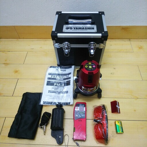 値下げです！！ヤマシン屋内外兼用レーザー墨出し器＆エレベーター三脚（微調整雲台付）