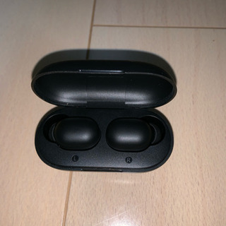 完全ワイヤレスイヤホン Bluetooth の画像