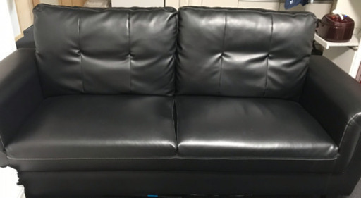 ブラック・革・ソファ