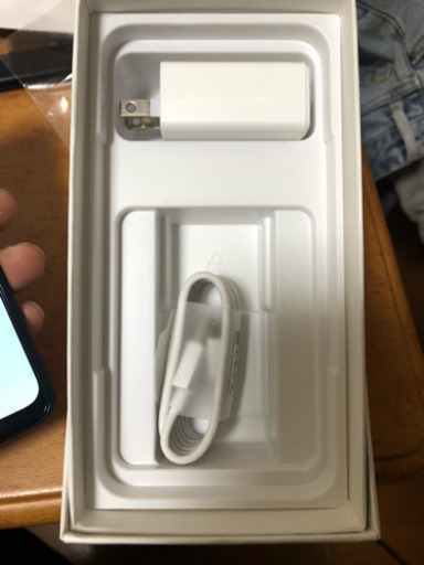 OPPO AX7  新古品