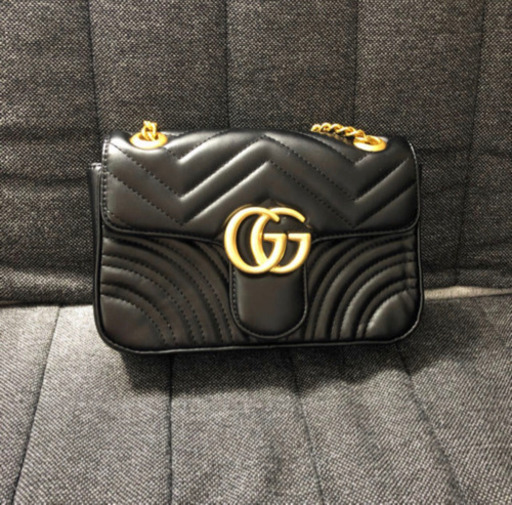 GUCCI ショルダーバッグ