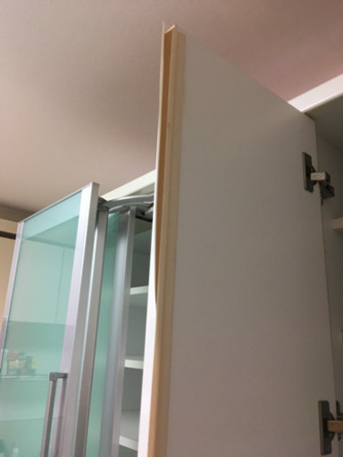 食器棚  白 9000円！！