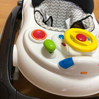 ベビー用品 歩行器 エンジョイレーサーの画像