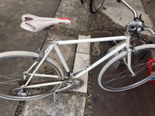 完成しました‼️A.N.design works‼️クロスバイク カスタム中‼️