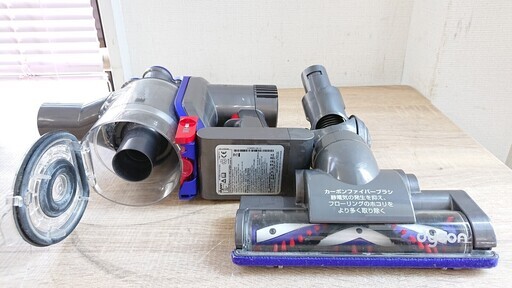 大人気☆dyson☆ダイソン DC35 モーターヘッド☆付属品ブラシ・充電器台付き ブルー☆買取帝国 朝霞店