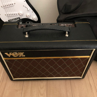 エレキギター初心者セット 「エレキギター・VOXアンプ・その他アクセサリー付き」の画像