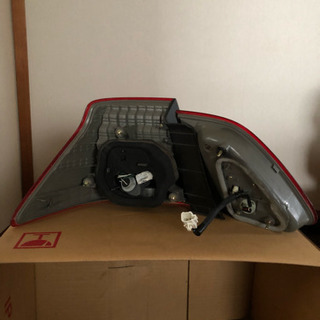 ロイヤルサルーンG ★純正テール 左右セット美品★の画像