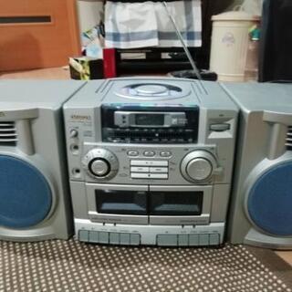 aiwa アイワ　XC-E16 CDラジカセ