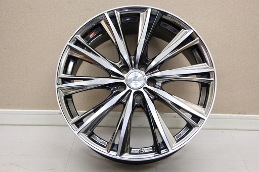 Weds Leonis ウェッズ レオニス 18×7J  +47? 5H PCD 100 アルミホイール 4本 プリウス等 (8UA301YGGskx)