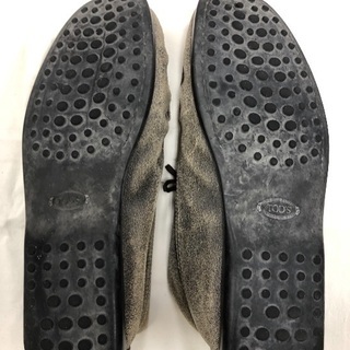 TOD'Sデザートブーツの画像