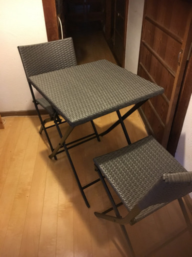 折りたたみテーブルセット  屋内外問わず