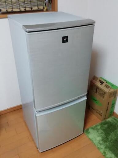 【購入者が決まりました】2012年製 シャープ 137L冷蔵庫