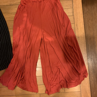 写真のパンツ300円でお譲りしますの画像