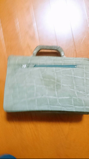 ぞうのセカンドバックです。