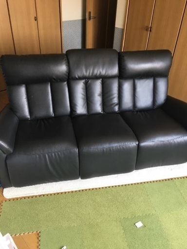 ニトリソファー 黒 ３人掛け