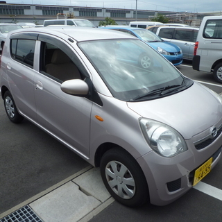 軽バン専門店　平成２３年　ミラ５ドアセダン　車検令和２年６月　１...