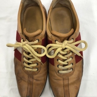 BALLY革スニーカー