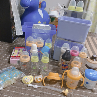 《取引中9/1予定》哺乳瓶、マグセット