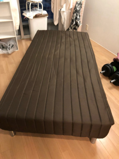 １２０００円の収納ベッドが２千円！！残り１つ！
