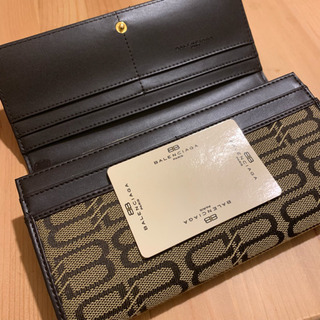 ★バレンシアガ bb柄   長財布★の画像