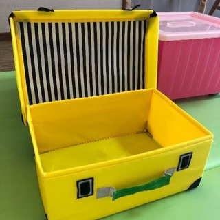 IKEA イケア おもちゃ収納 フリットバール、蓋付きヴェスラの画像