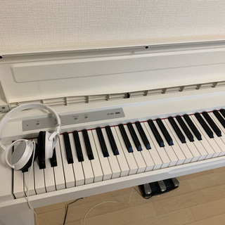 KORG LP-180-WH 電子ピアノ 椅子付き 引き取りのみ！の画像