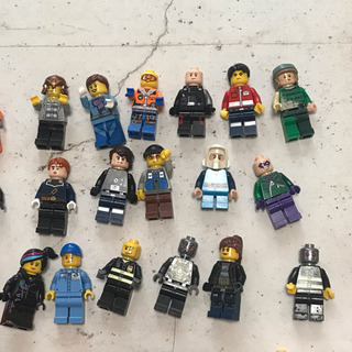 【正規品】レゴ ミニフィグ 大量 スパイダーマン バットマンなどの画像
