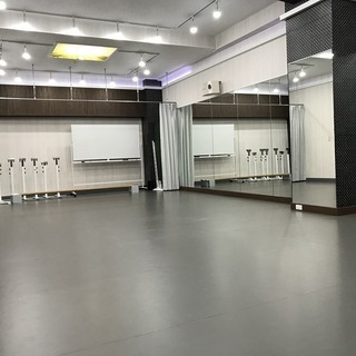 バレエ床だから思いっきり踊れる 吉祥寺 ダンスガレージスタジオ - 武蔵野市