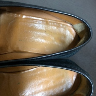 フェラガモスエードタッセルローファーの画像