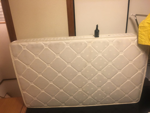 ☆セミダブル・マットレス☆美品