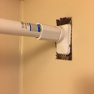 しっかりした突っ張り棒の画像