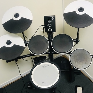 中古：Roland 電子ドラム TD-1KV イシバシ楽器オリジナルスターターパック 一括セット