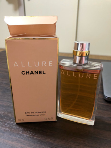 コスメ/ヘルスケア CHANEL ALLURE EAU DE TOLETTE 50ml