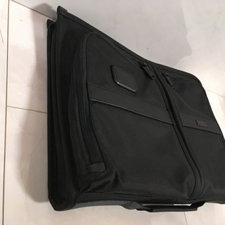 トゥミ TUMI