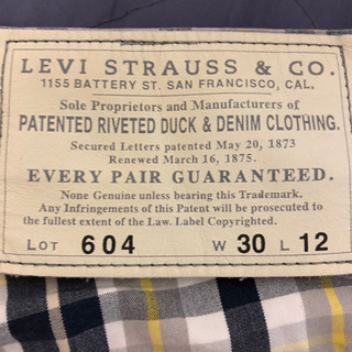 Levi's ショットパンツの画像
