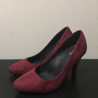 ベロアパンプス