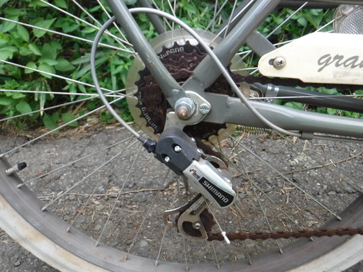 ★海にはこれ！★あさひの人気ビーチクルーザー　中古自転車　250