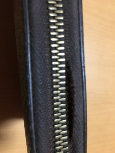 ヴィトン財布 ほつれあり