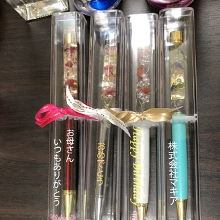 お花を使った多彩なハンドメイド・ハーバリウムボールペン