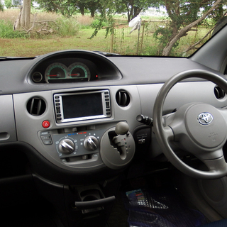 車検9/20まで　シエンタ７人乗り・両側スライドドア・ナビ ・バックカメラの画像