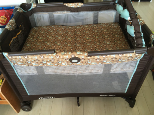 ベビーベッド、スィング