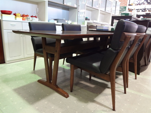 モノ市場 東海店　シギヤマ家具　4人掛けダイニングセット　