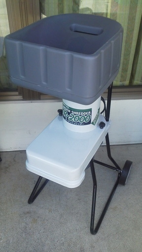 ナカトミ ガーデンシュレッダー TR-2000