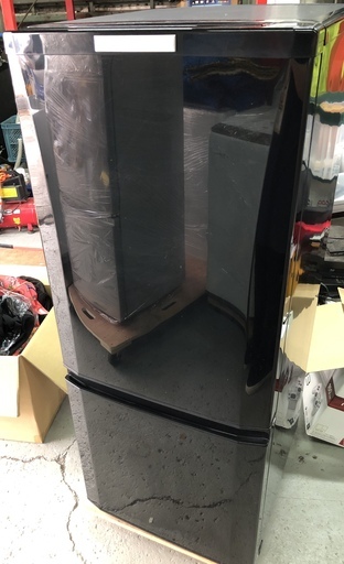 三菱　146L　冷蔵庫　2014年製　お譲りします。