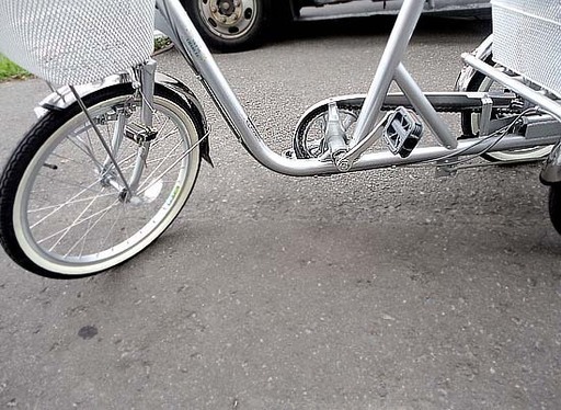 ミムゴ 三輪自転車 20インチ ライト付 鍵付 SWING CHARLIE 札幌市 白石区 東札幌