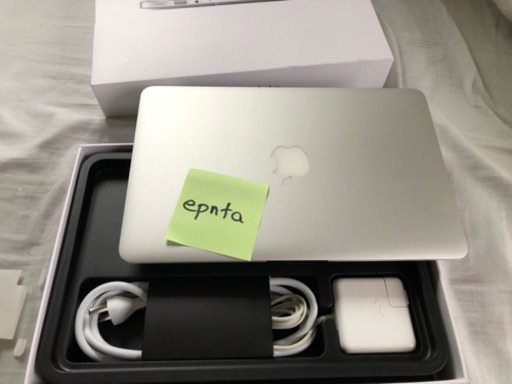 値下げーMacbook air 11インチ
