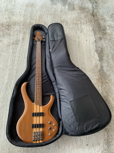 ベース  Ibanez