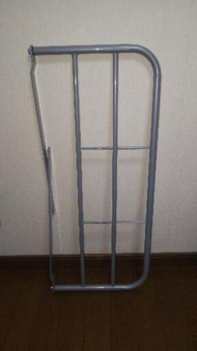 ベッドガード